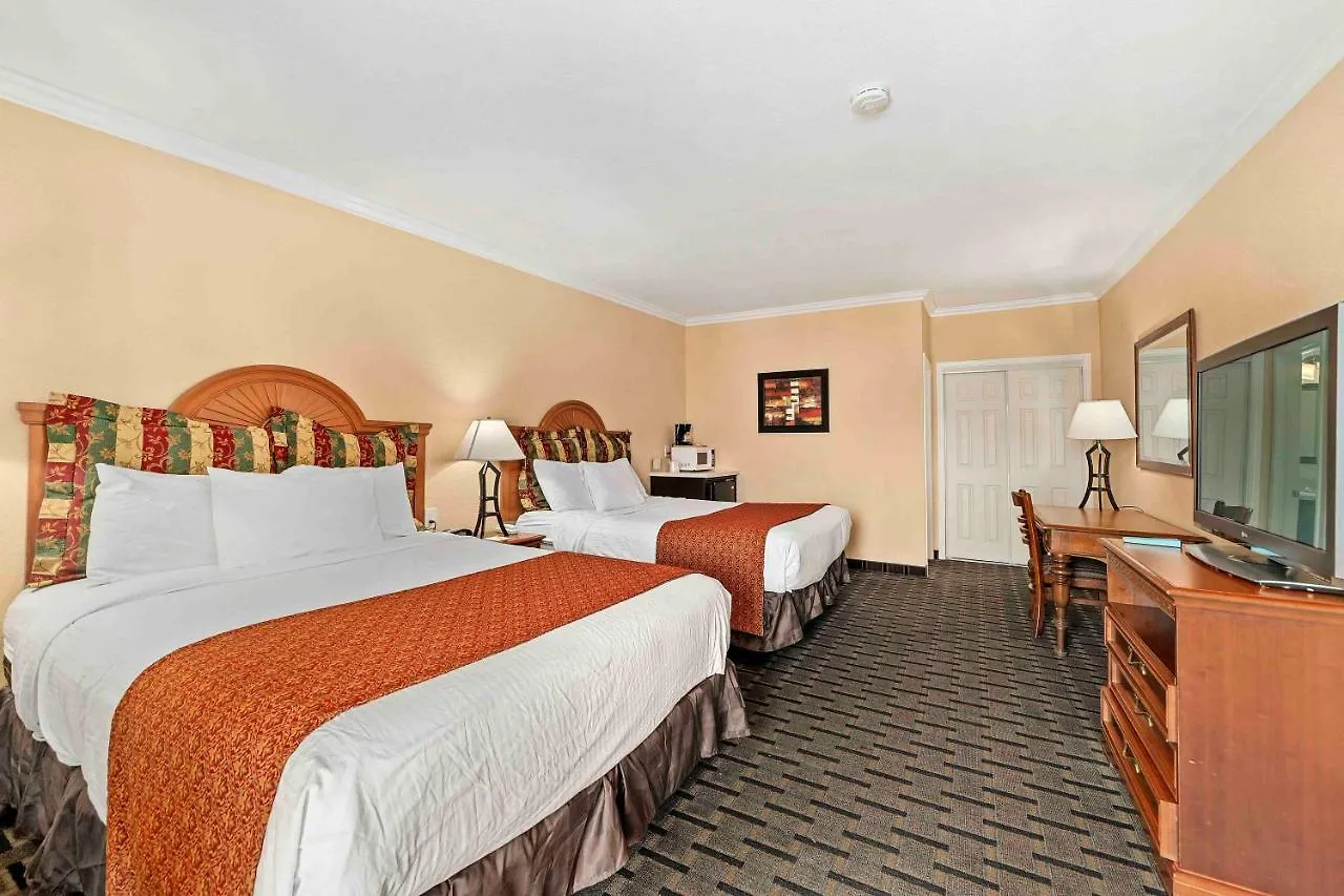 The Lemon Tree Hotel Anaheim